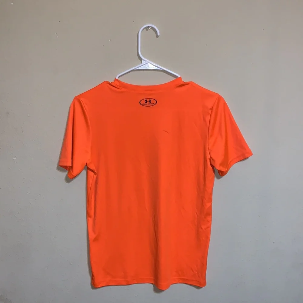 Under Armour T-shirt - Picture 2 of 2